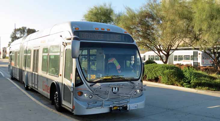 LA Metro NABI 60-BRT Orange Line